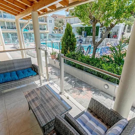 Palapart Gikas House * 古维亚